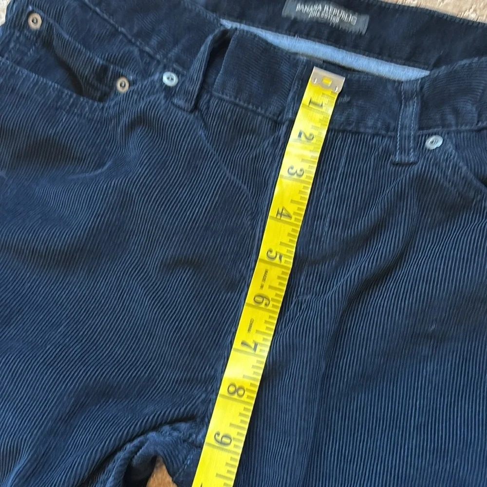 Men's Banana Republic Navy Blue Corduroy Pants size 31x32***see measurem…